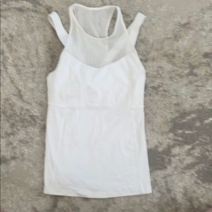 Excellent condition white lululemon tank 6